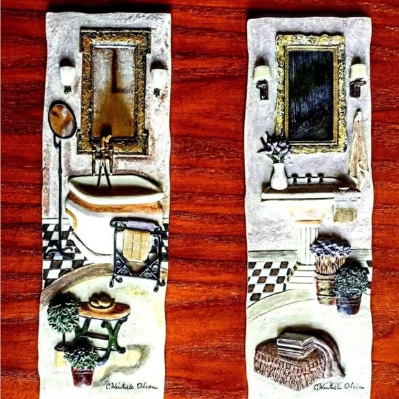 Set 2 Resin Bath Wall Plaques by "New View" ~ Lilac Bath ~ 9.5" x 3.25" - Picture 2 of 6